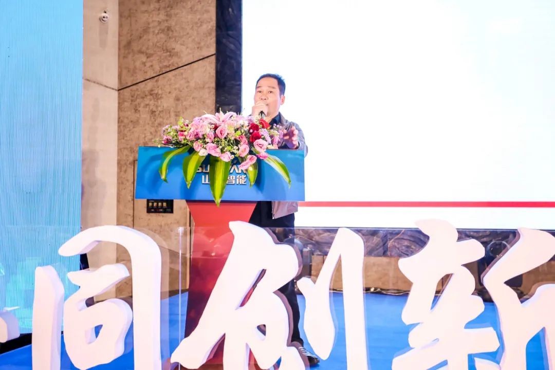 饕餮盛宴！尊龙凯时ag智能?建华建材预制桩施工装备与手艺交流会盛大召开