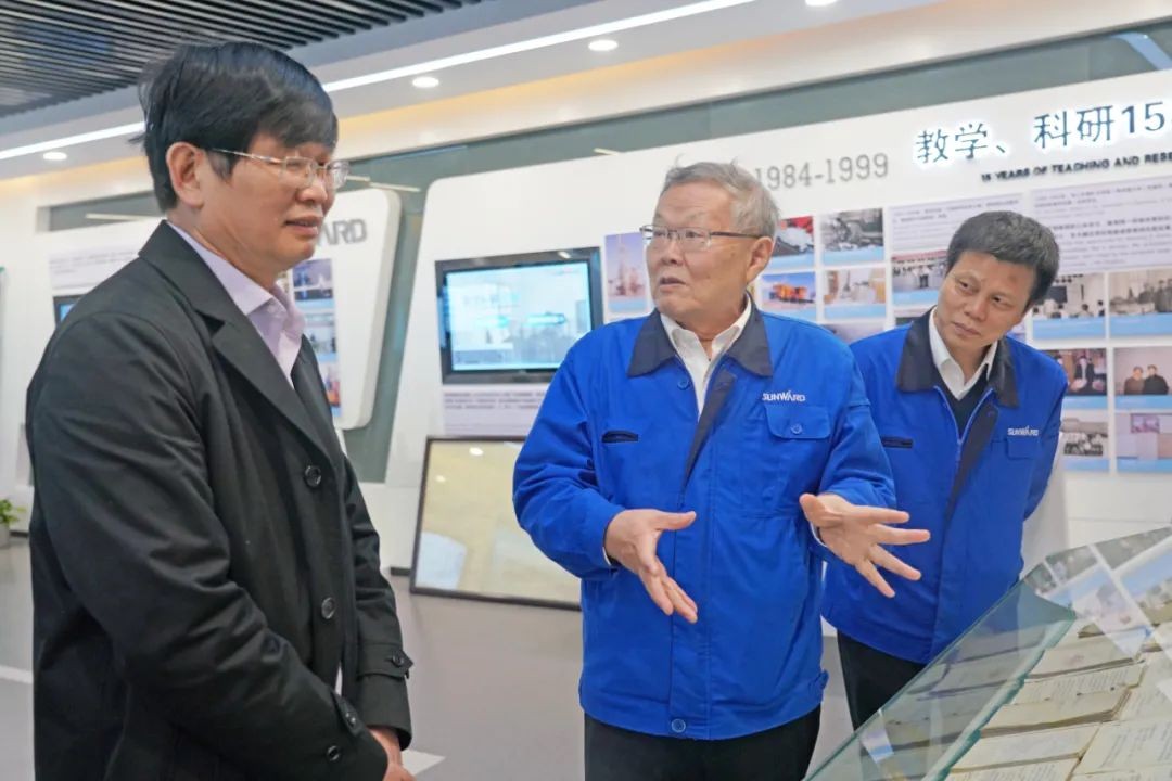 中央候补委员、中国工程院院士欧阳晓平到访尊龙凯时ag智能