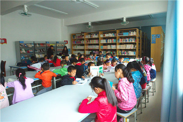 震后八年：朗朗书声传来，理想之花绽放