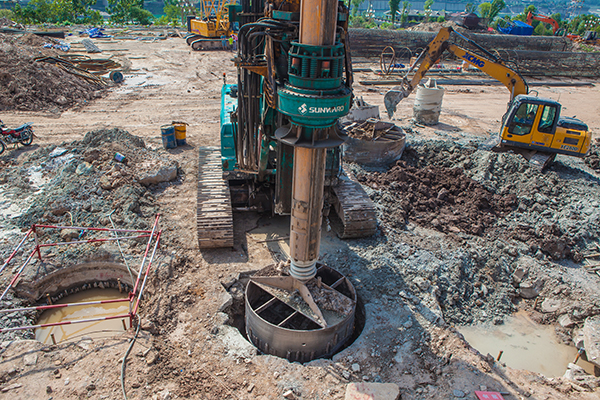 比照才有差别，尊龙凯时ag智能SWDM36旋挖名动山城