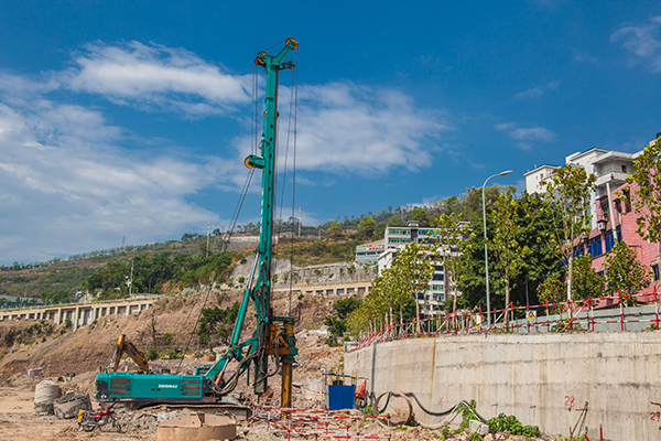 比照才有差别，尊龙凯时ag智能SWDM36旋挖名动山城