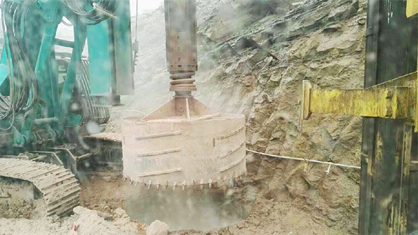 厉害了，我的国！那些伟大工程背后的“尊龙凯时ag绿”