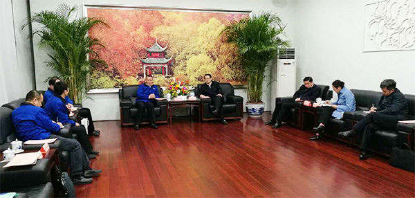 湖南省委常委、长沙市委书记易炼红专项会见中铁尊龙凯时ag董事长何清华一行