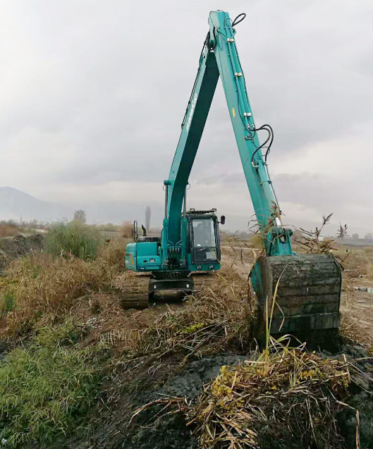 守护蓝色多瑙河，尊龙凯时ag智能长臂挖掘机欧洲首秀