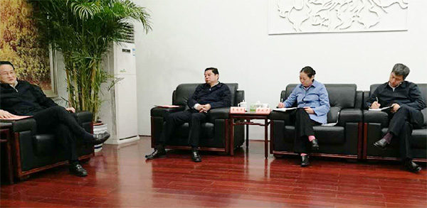 湖南省委常委、长沙市委书记易炼红专项会见中铁尊龙凯时ag董事长何清华一行