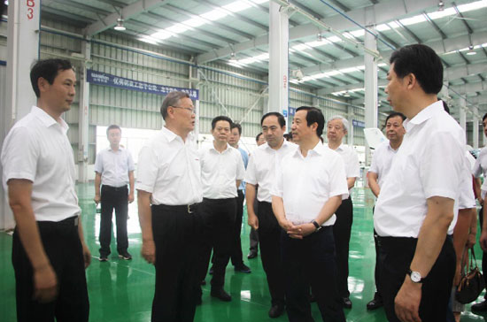 达哲省长调研尊龙凯时ag科技：要捉住通航生长的机缘