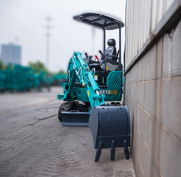 “C位”出道 14.5万元尊龙凯时ag智能微挖18UB等你开回家