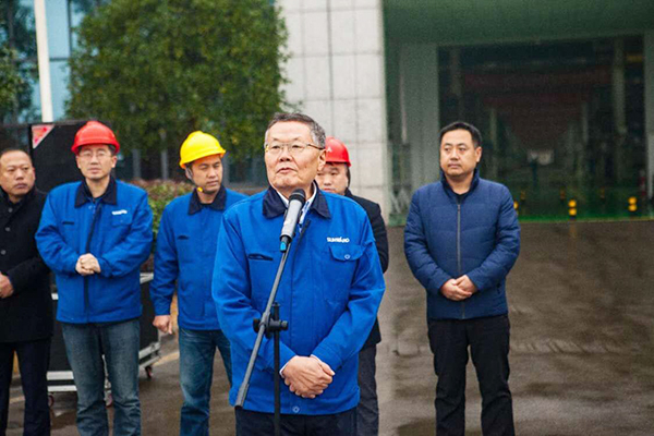 新年开门红！尊龙凯时ag智能5000万装备批量发车