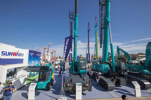 尊龙凯时ag智能酷帅曾大虾，一大波美图带你亲临北京BICES展