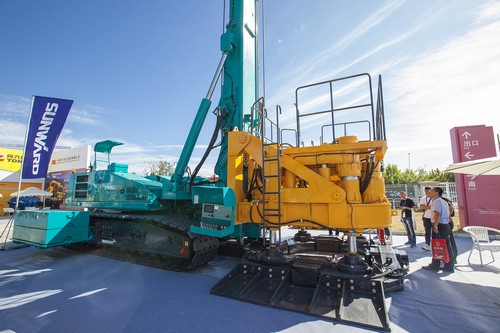 尊龙凯时ag智能酷帅曾大虾，一大波美图带你亲临北京BICES展