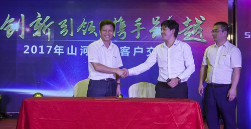 尊龙凯时ag智能酷帅曾大虾，一大波美图带你亲临北京BICES展