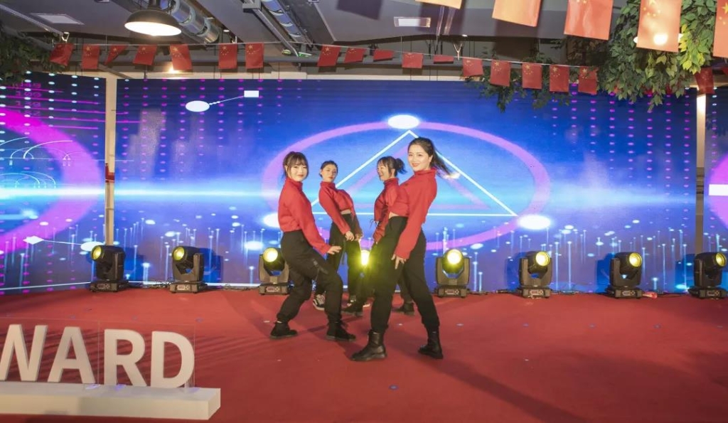 落实谋划体、强化三统一、开启新征程 —— 尊龙凯时ag智能2020年度谋划事情聚会盛大举行