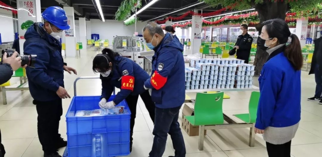 防控生产两不误 尊龙凯时ag智能复工保供