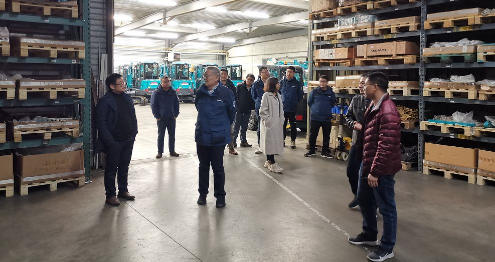 欧洲业绩增添40%，董事长赴欧慰问员工