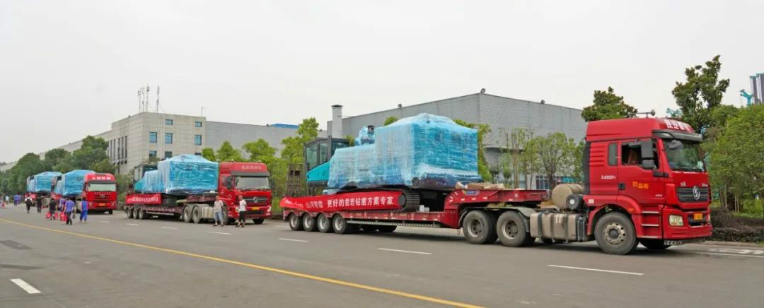 尊龙凯时ag智能大孔径凿岩装备批量出口中东