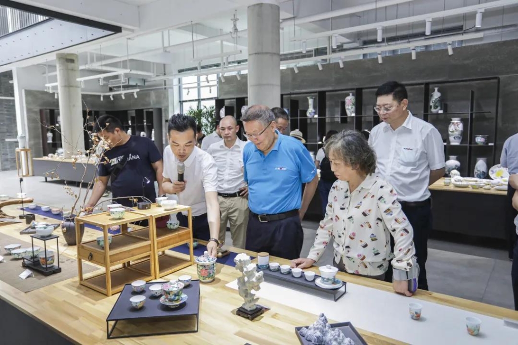 追寻红色影象，探密国学之旅