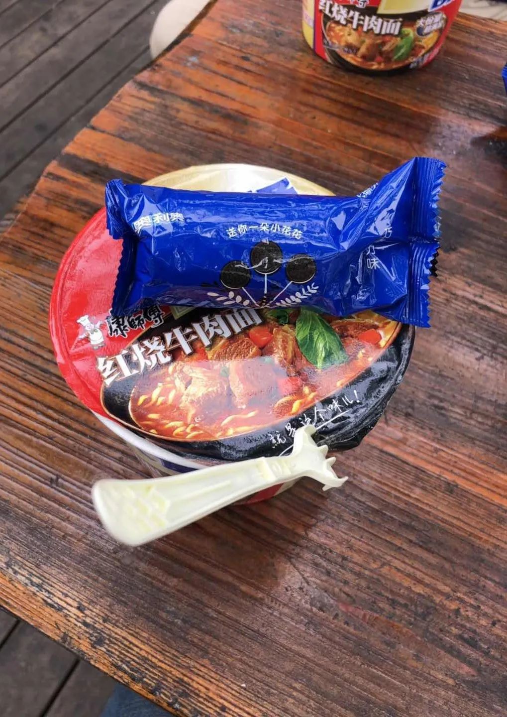 疫情阻隔，效劳常在