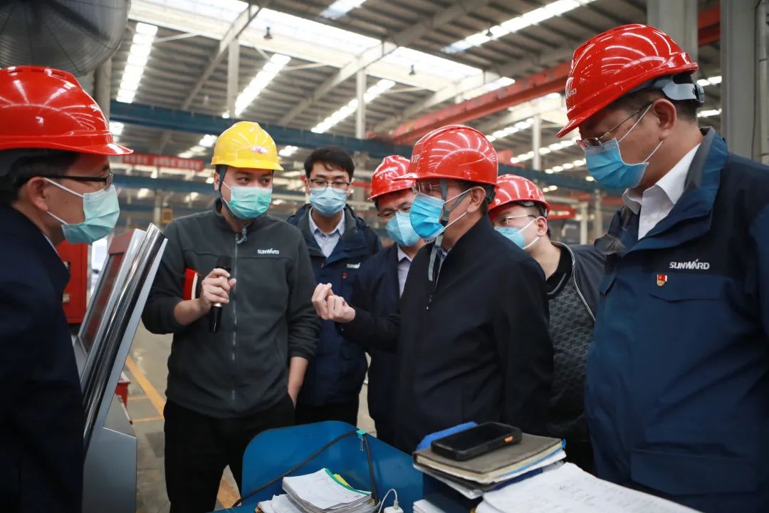 宁夏工信厅副厅长张伟一行调研尊龙凯时ag智能