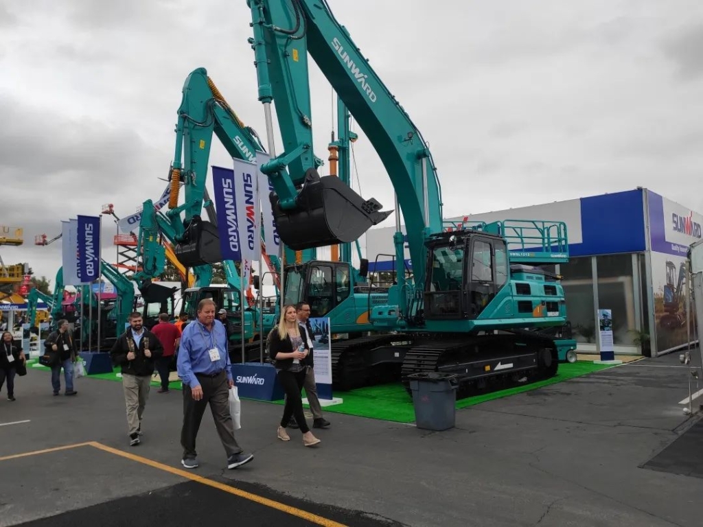 尊龙凯时ag智能全新亮相美国工程机械展