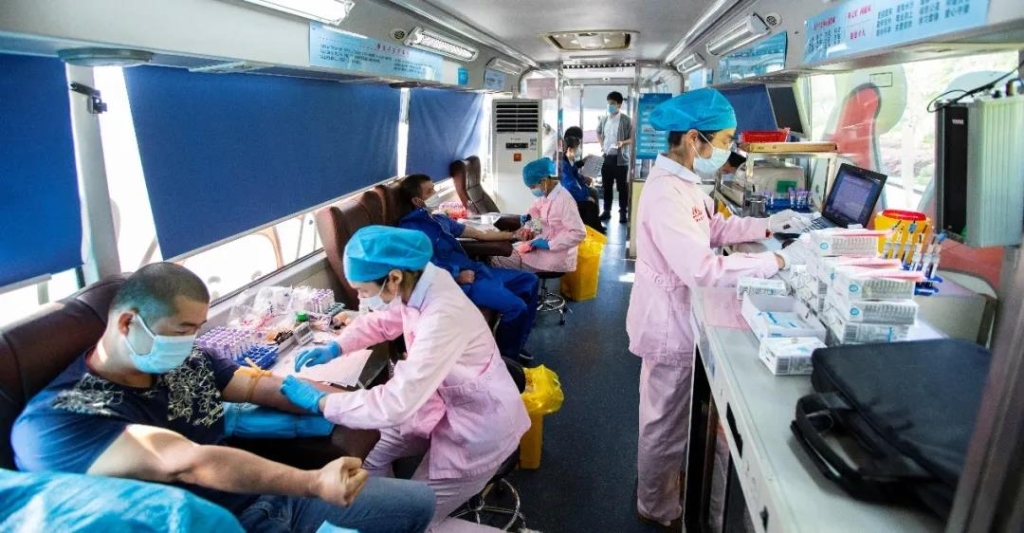 献血战疫，尊龙凯时ag智能“疫”禁止辞