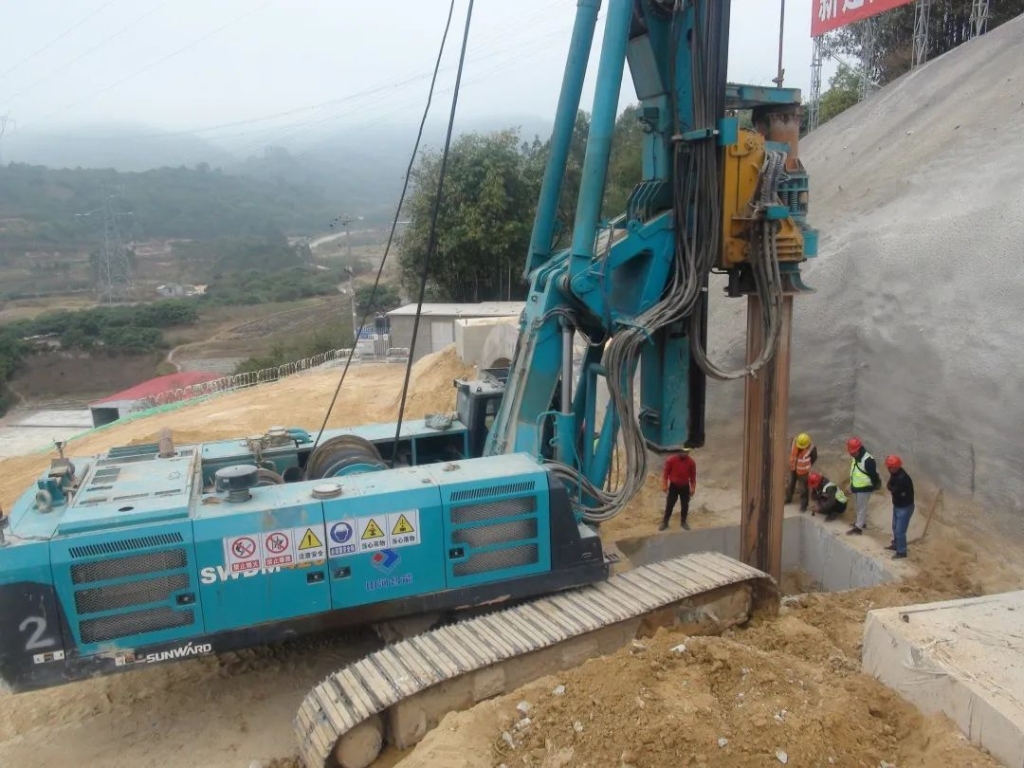 尊龙凯时ag智能携手贵州地矿，创立南玉新速率