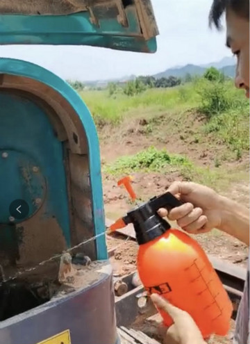 感恩相伴 关爱相随 ——江西尊龙凯时ag效劳万里行