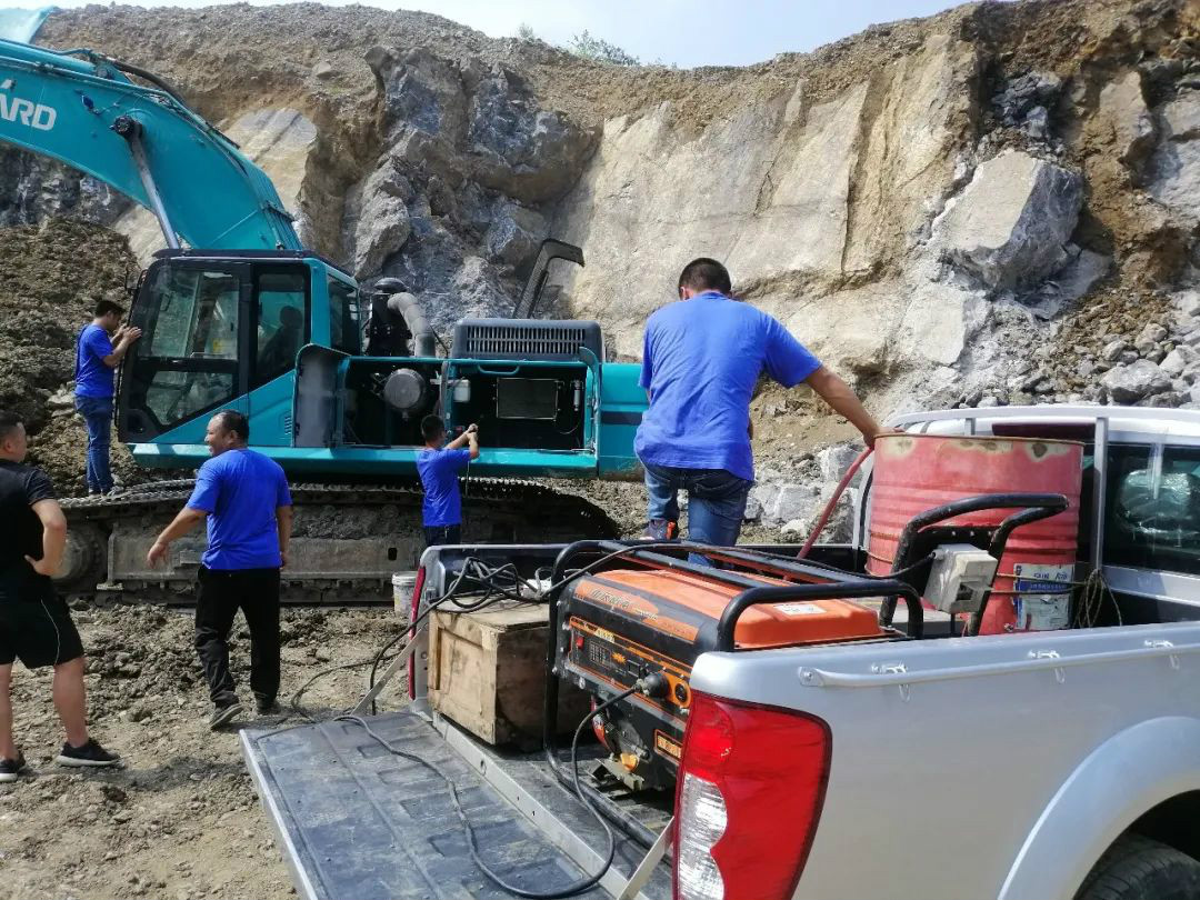 感恩相伴 关爱相随——尊龙凯时ag智能效劳万里行川陕实录