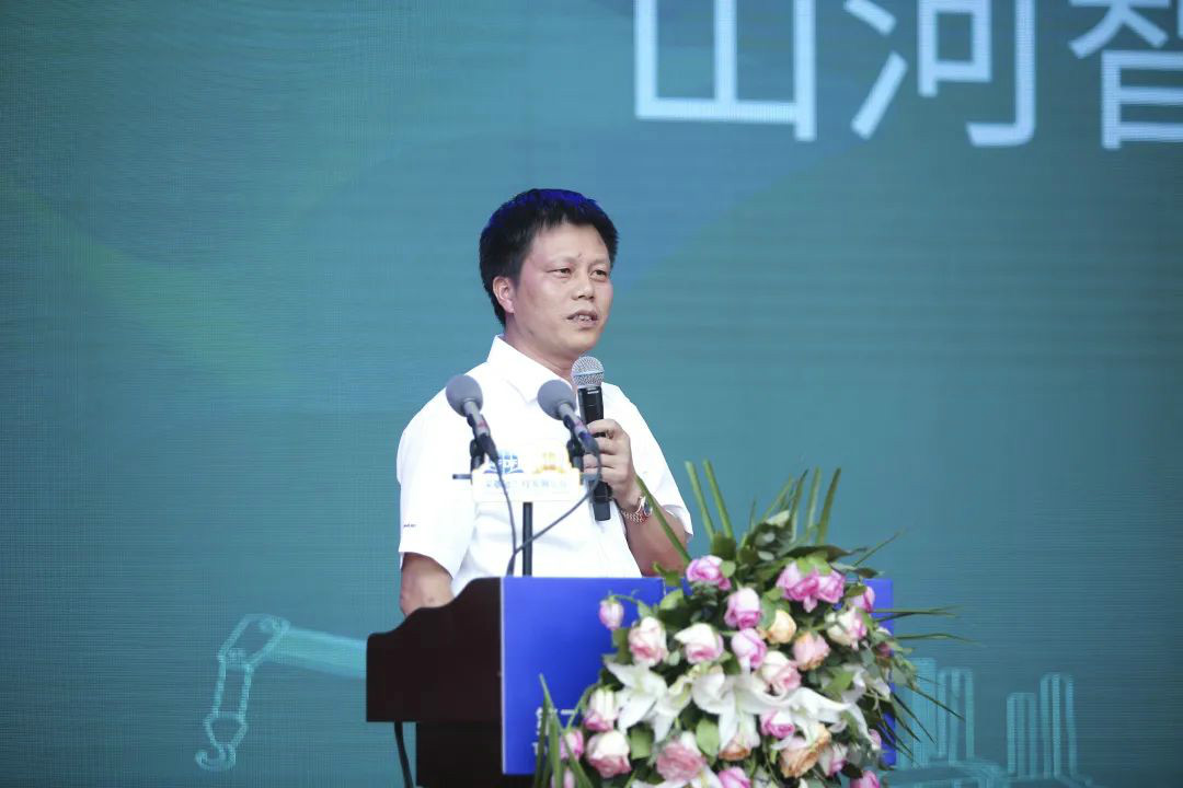 尊龙凯时ag智能天下客户交流会在深基础工程生长论坛会场举行