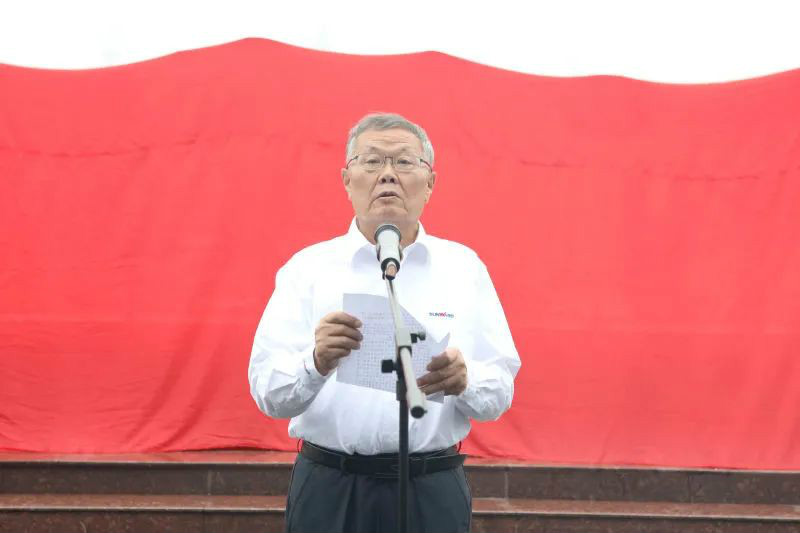 切记初心使命，理想成绩未来