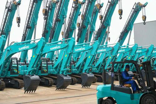 “智慧工厂”引领“生产节奏”——走进尊龙凯时ag智能一探事实