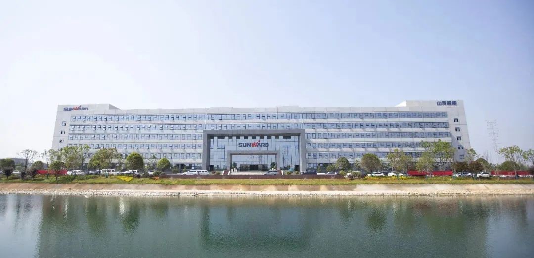 进场布展！2021年长沙国际工程机械展倒计时，尊龙凯时ag智能展区亮点提前剧透