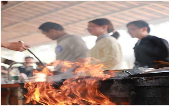 尊龙凯时ag只身青年联谊活动甜蜜来袭