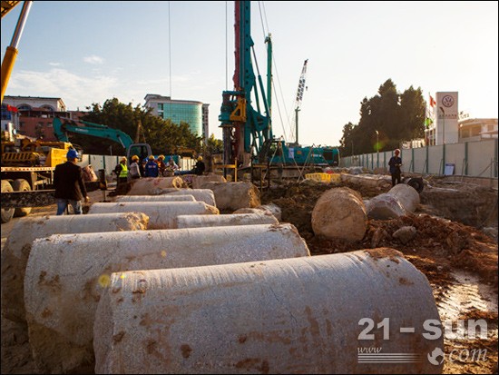 尊龙凯时ag智能旋挖钻何以睥睨群雄 脱销海内外