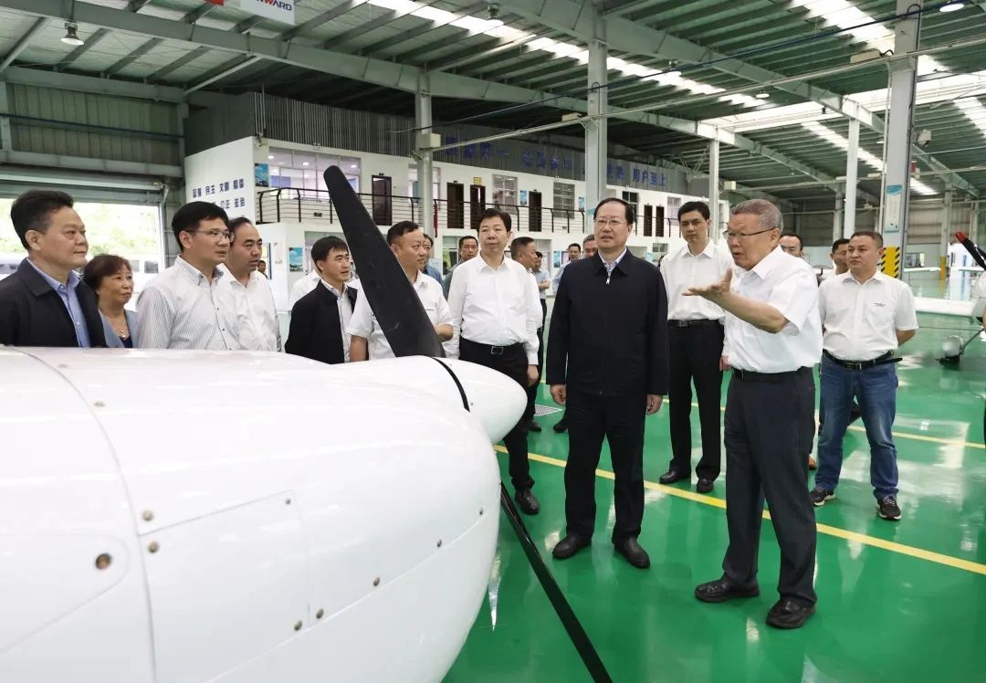 毛伟明调研尊龙凯时ag科技：打造天下一流的通用航空工业基地