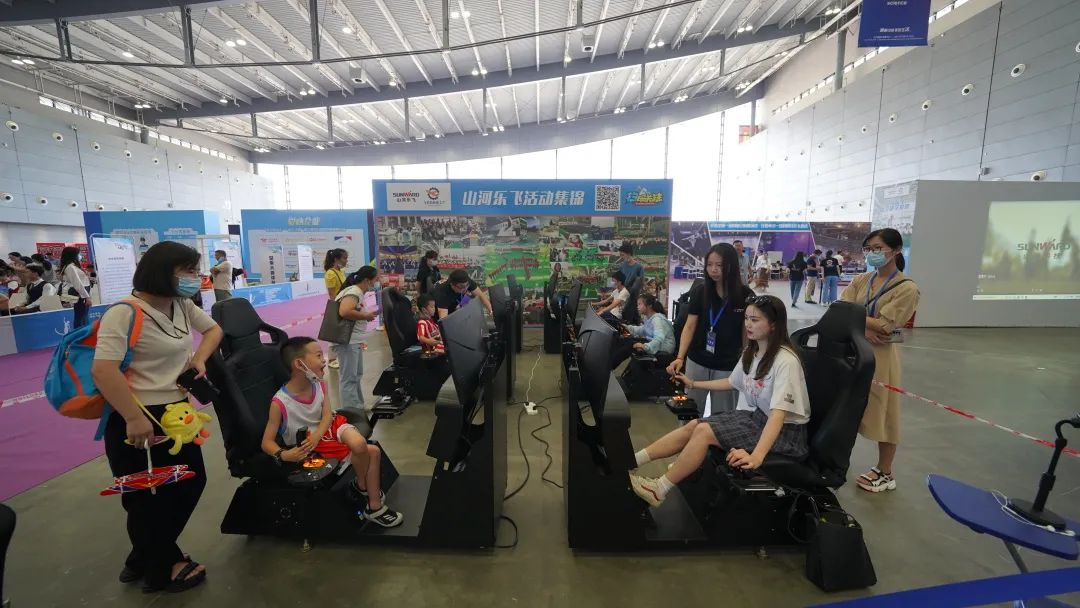 明星产品受追捧，尊龙凯时ag航空携多款产品精彩亮相2021年湖南航展