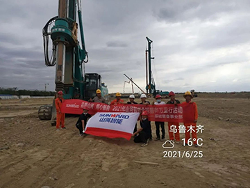 顶酷暑 走沙漠 2021年尊龙凯时ag智能全球效劳万里行走进新疆