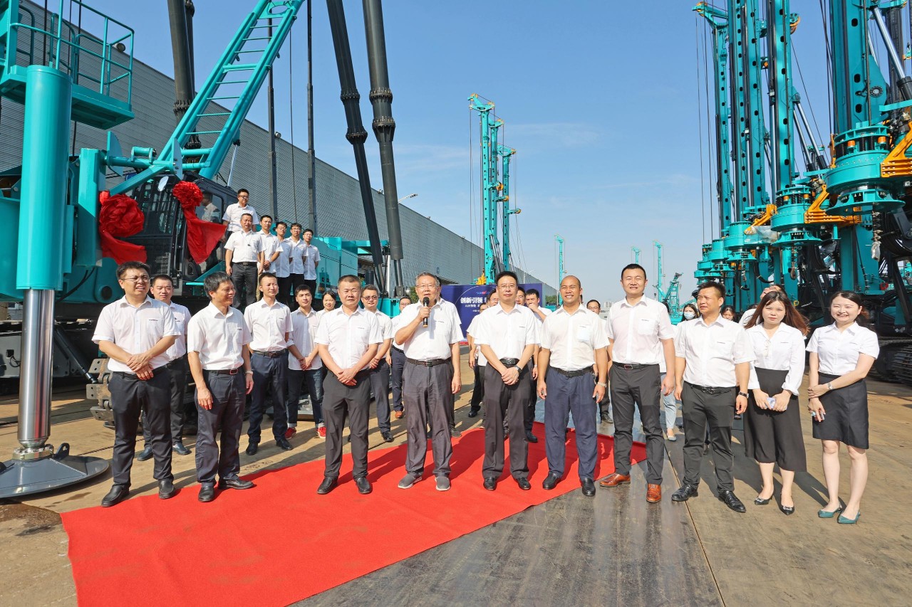 新品来了！看尊龙凯时ag智能超等桩架怎样⊙∪”操胜券