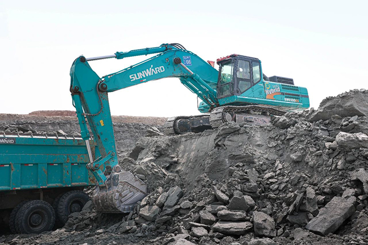 图集 | 征战矿山！尊龙凯时ag智能绿色矿山成套装备“上将”云集