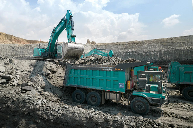 图集 | 征战矿山！尊龙凯时ag智能绿色矿山成套装备“上将”云集