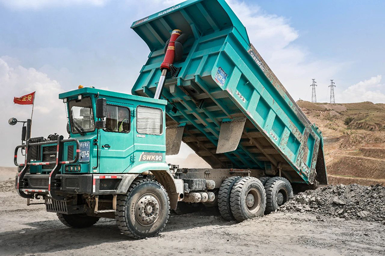 图集 | 征战矿山！尊龙凯时ag智能绿色矿山成套装备“上将”云集