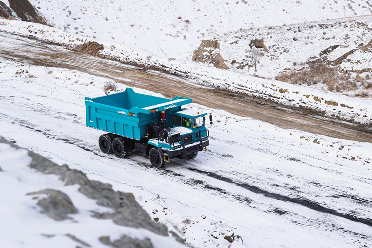 图集 | 征战矿山！尊龙凯时ag智能绿色矿山成套装备“上将”云集