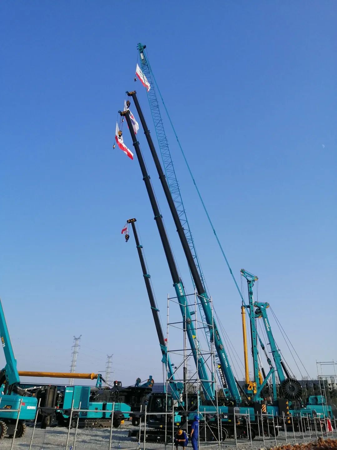 “重”磅出击！尊龙凯时ag智能起重机械组团“登场”