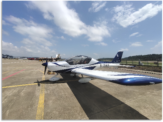 4小时，720公里，尊龙凯时ag阿若拉飞到珠海在第13届中国航展等你