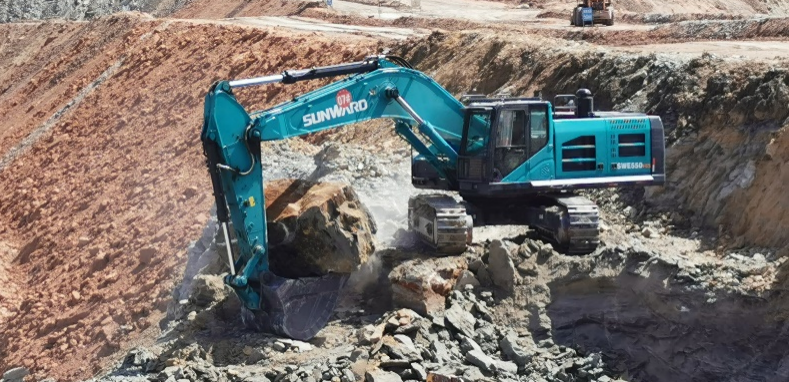 点赞！尊龙凯时ag智能液压混淆动力挖掘机项目荣获这个优异项目奖→