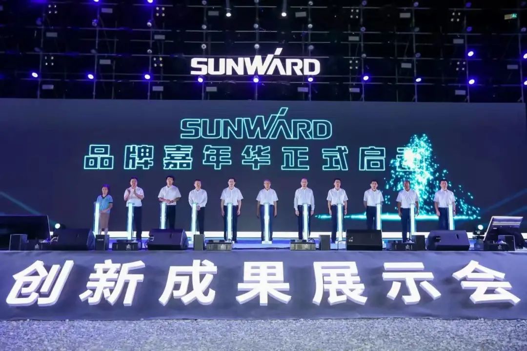 请回覆2021！邀您一起回首尊龙凯时ag智能2021年精彩瞬间