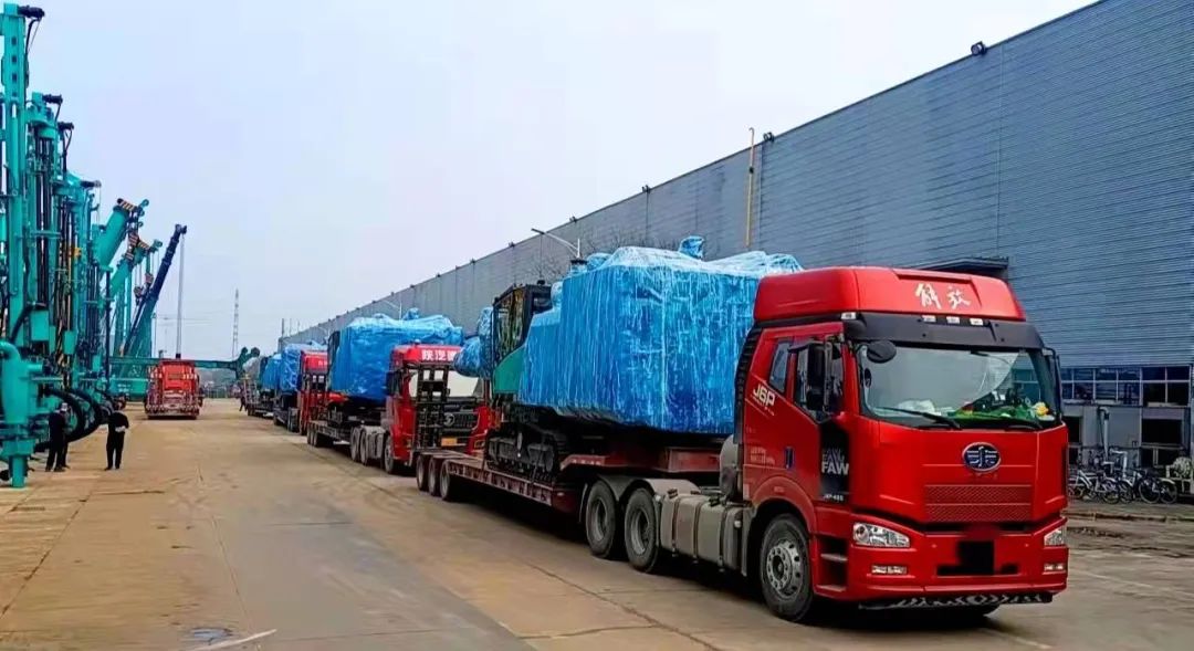 开门红！尊龙凯时ag智能凿岩装备实现新年首单发货