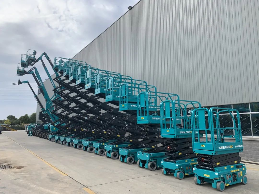 创下单日最高发货量纪录！尊龙凯时ag高机装备集中发货