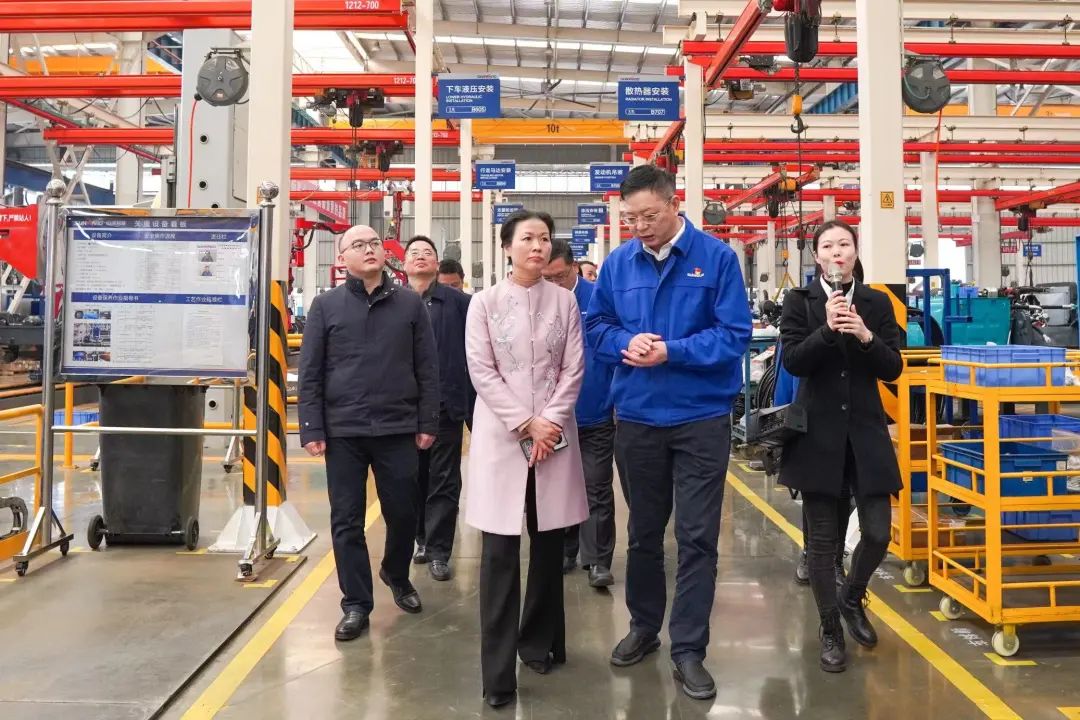 长沙市总工会、长沙经开区总工会一行调研尊龙凯时ag智能