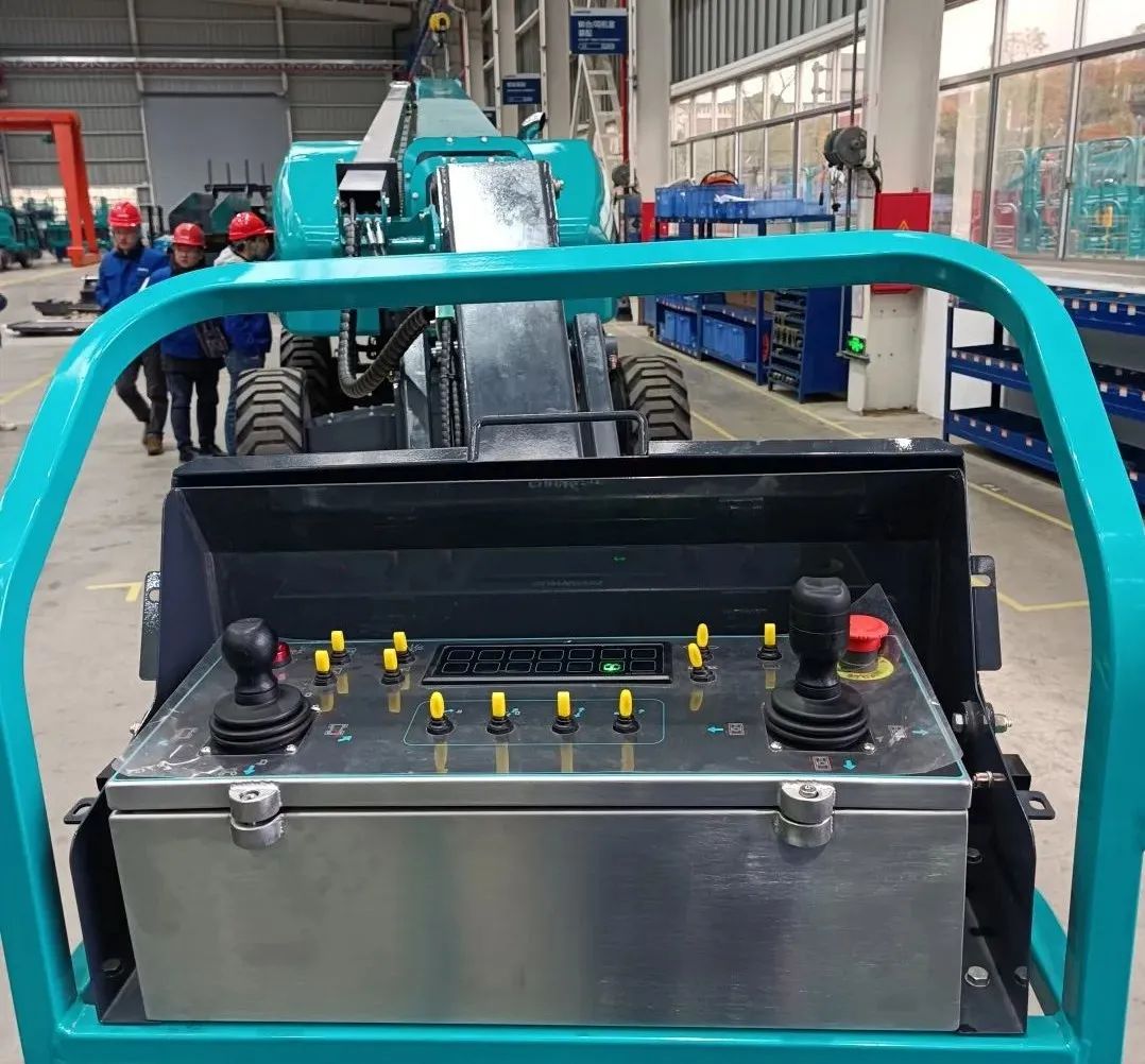 “拳”力出击！尊龙凯时ag智能首套自主研发臂车控制系统重磅来袭