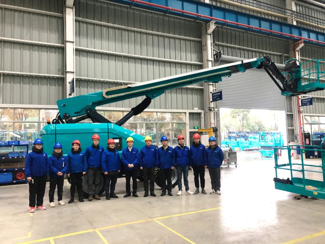 “拳”力出击！尊龙凯时ag智能首套自主研发臂车控制系统重磅来袭